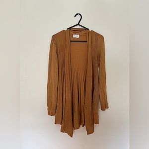 Lite pullover sweater, size large